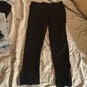 Black Jockey capri leggings with zipper bottoms